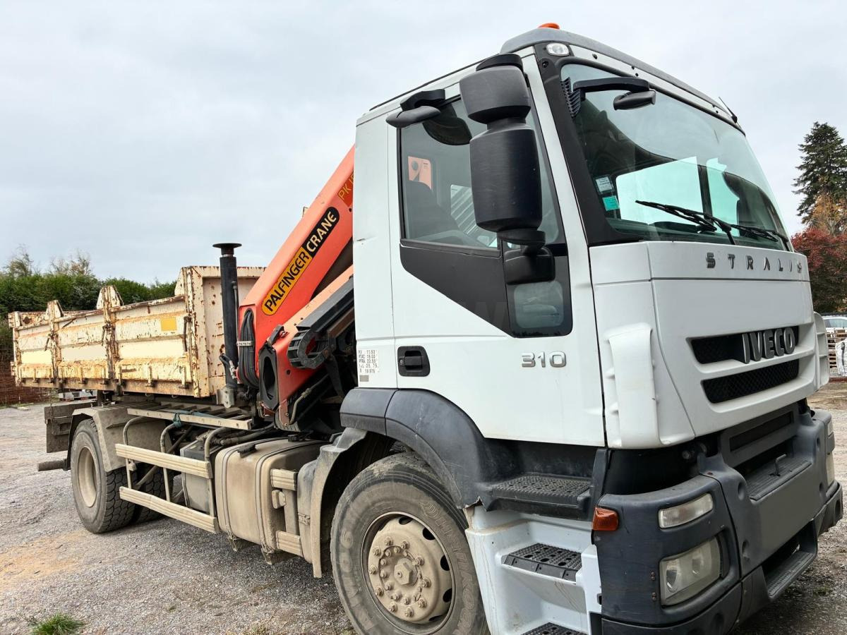 Iveco STRALIS 310 - Camion cu cârlig, Camion cu macara: Foto 4 Iveco STRALIS 310 - Camion cu cârlig, Camion cu macara: Foto 4