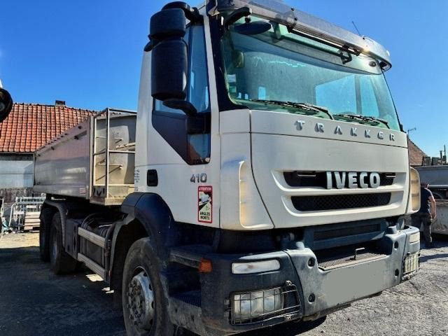 Iveco TRAKKER 410 - Camion basculantă: Foto 2 Iveco TRAKKER 410 - Camion basculantă: Foto 2