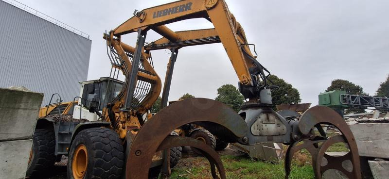 Liebherr L580 - Încărcător frontal pe pneuri: Foto 2 Liebherr L580 - Încărcător frontal pe pneuri: Foto 2