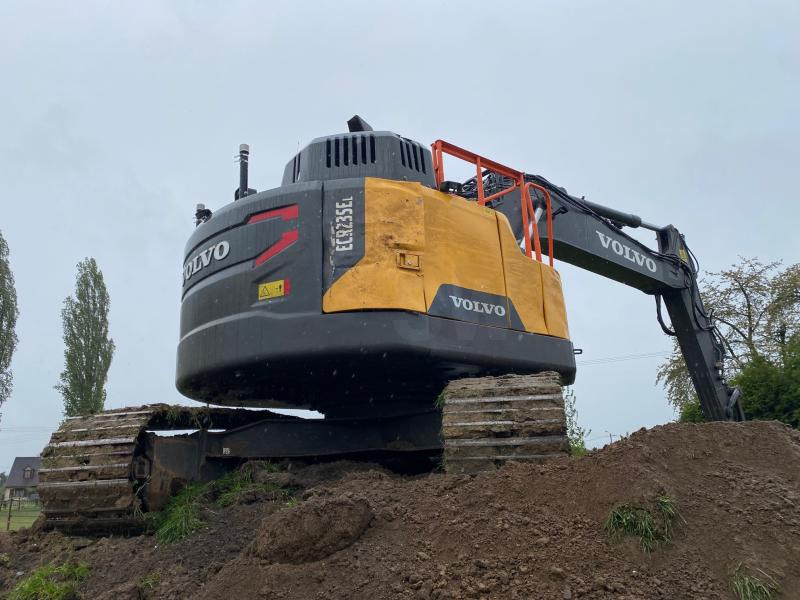 Volvo ECR 235EL - Excavator pe şenile: Foto 3 Volvo ECR 235EL - Excavator pe şenile: Foto 3