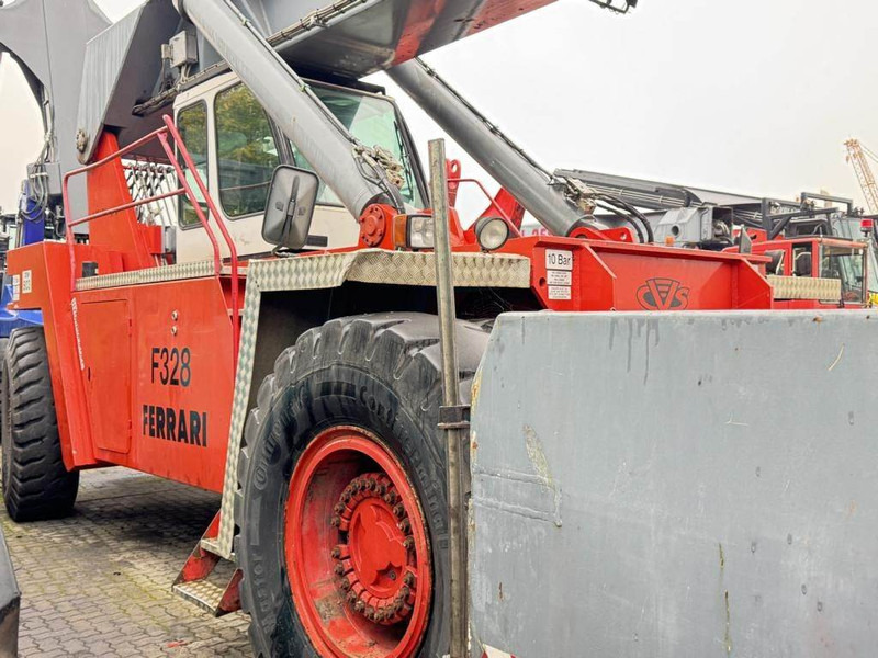 CVS Ferrari F328PB - Reach stacker: Foto 5 CVS Ferrari F328PB - Reach stacker: Foto 5