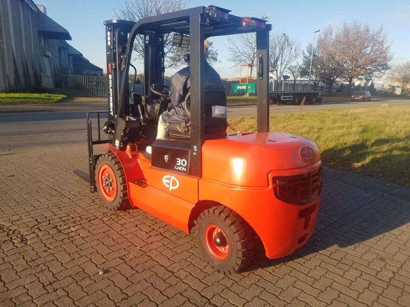 Electrostivuitor EP EFL302: Foto 6 Electrostivuitor EP EFL302: Foto 6