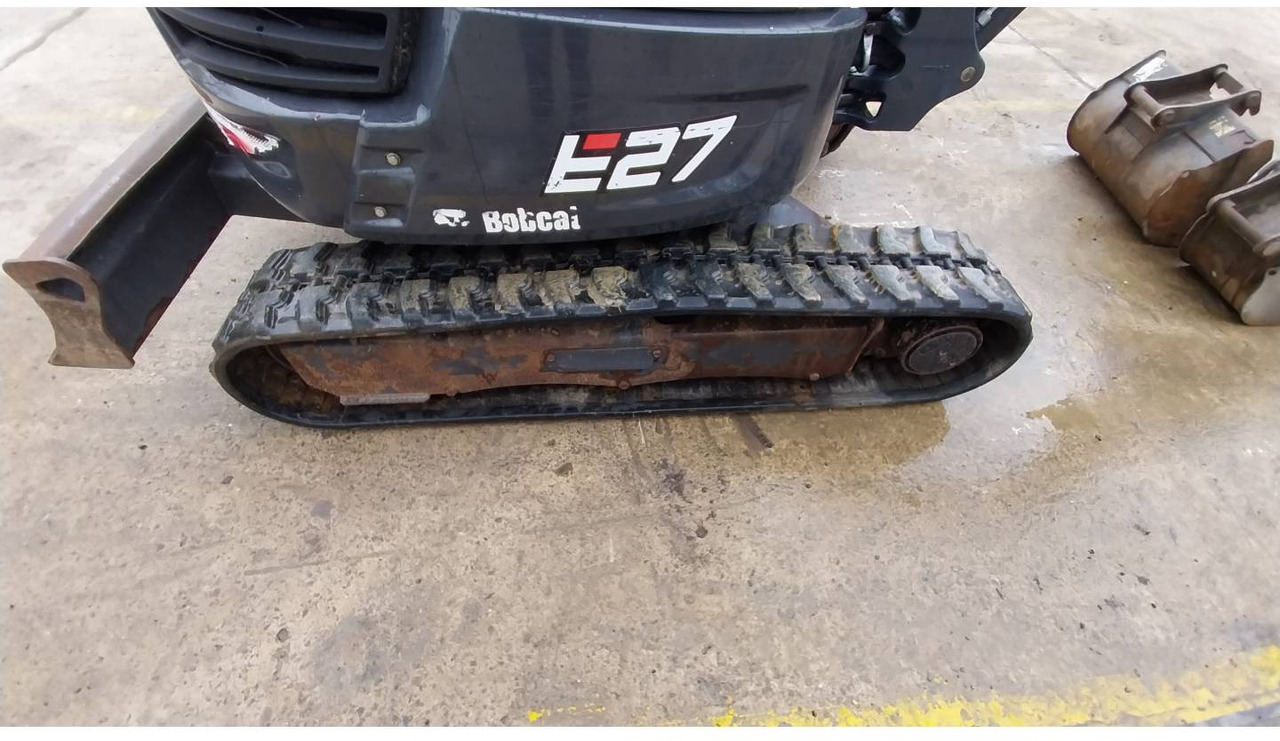 Excavator pe şenile BOBCAT E27: Foto 10