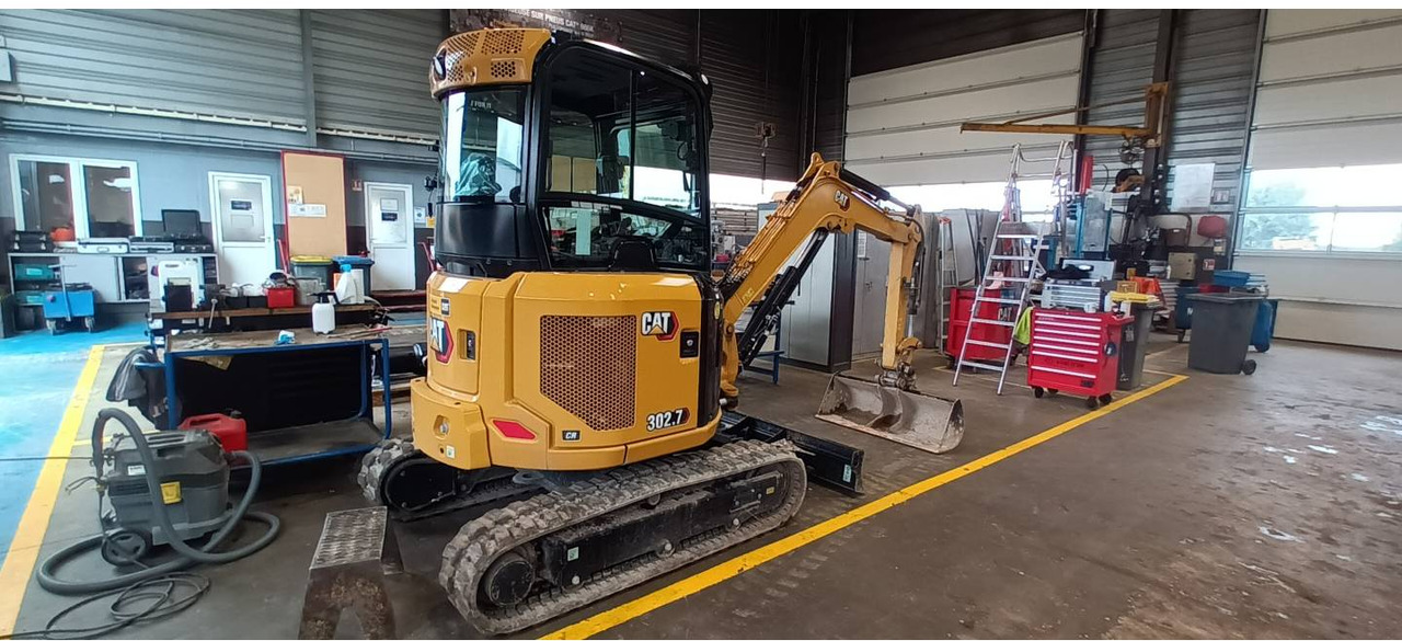 CAT 302.7 - Excavator pe şenile: Foto 3 CAT 302.7 - Excavator pe şenile: Foto 3