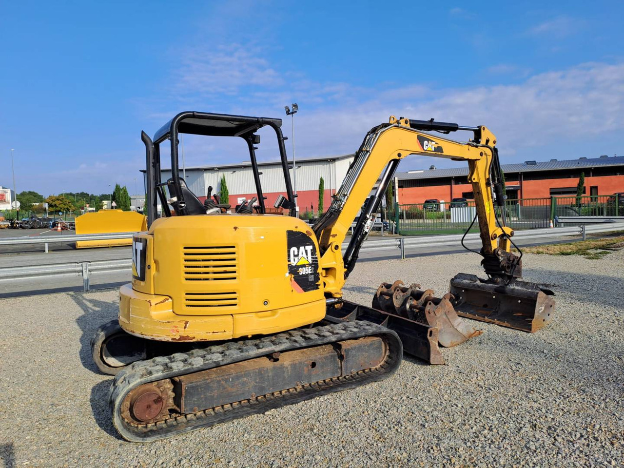 CAT 305E2 - Excavator pe şenile: Foto 3 CAT 305E2 - Excavator pe şenile: Foto 3