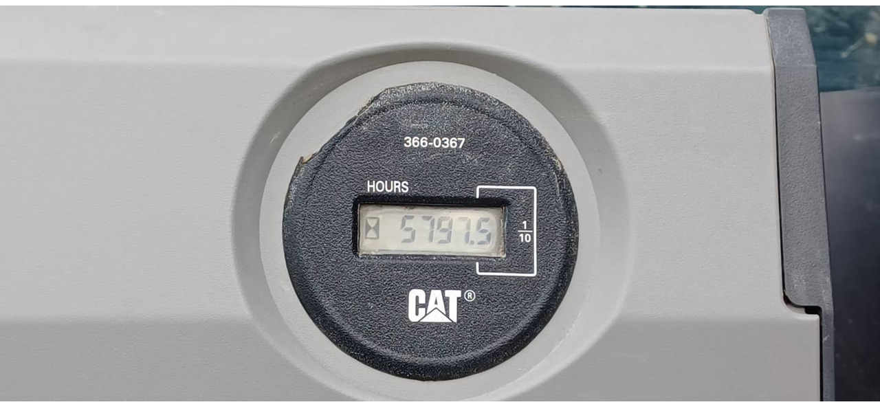 CAT 320F - Excavator pe şenile: Foto 5 CAT 320F - Excavator pe şenile: Foto 5