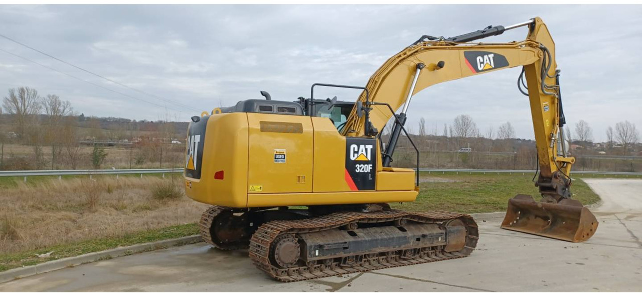 CAT 320F - Excavator pe şenile: Foto 3 CAT 320F - Excavator pe şenile: Foto 3