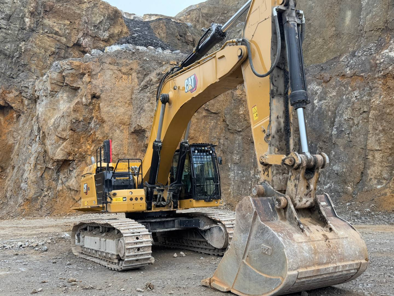 CAT 374-07 - Excavator pe şenile: Foto 2 CAT 374-07 - Excavator pe şenile: Foto 2