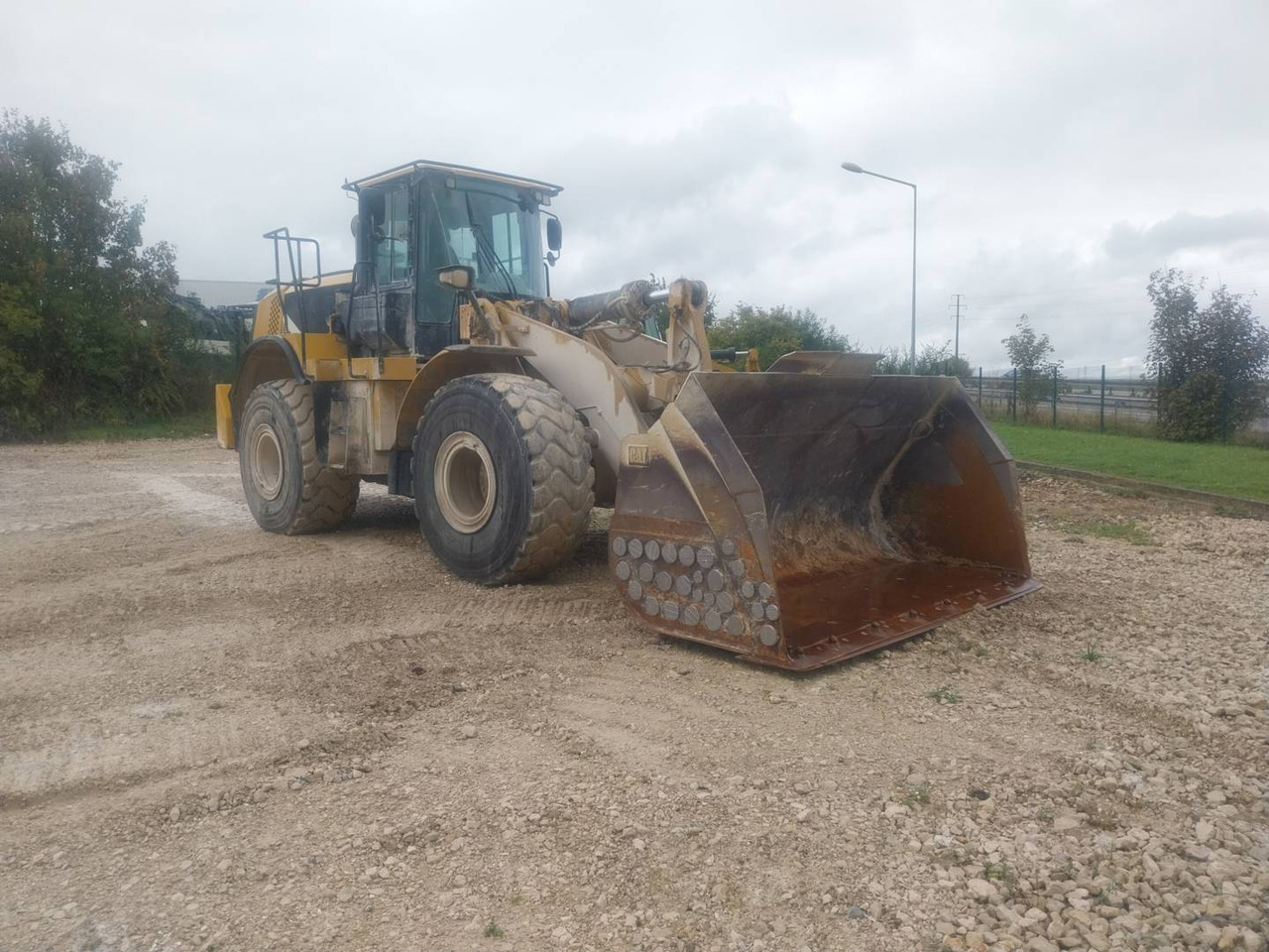 CAT 972K - Încărcător frontal pe pneuri: Foto 2 CAT 972K - Încărcător frontal pe pneuri: Foto 2