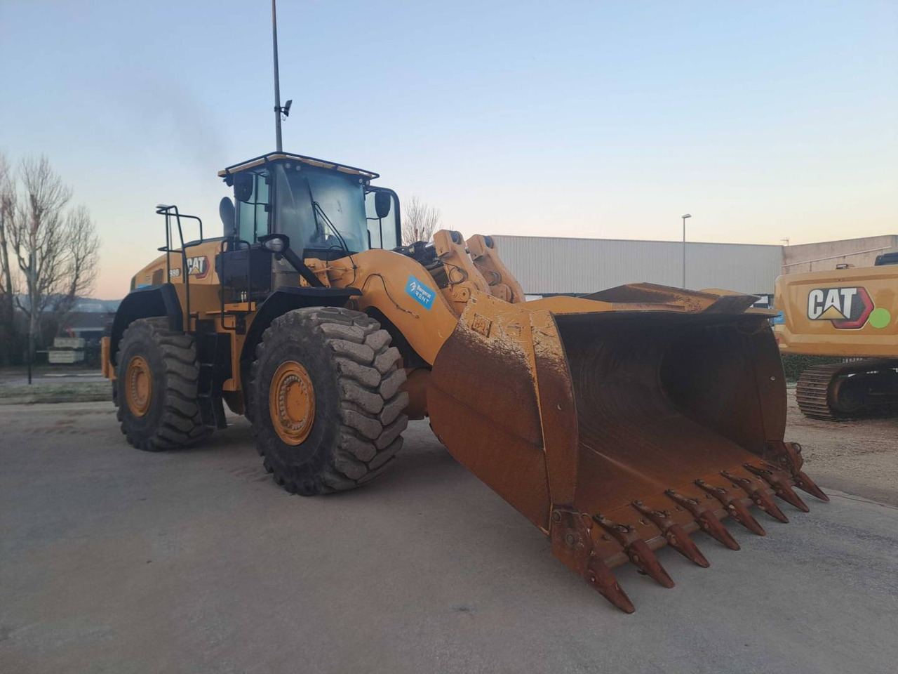 CAT 980 - Încărcător frontal pe pneuri: Foto 1 CAT 980 - Încărcător frontal pe pneuri: Foto 1