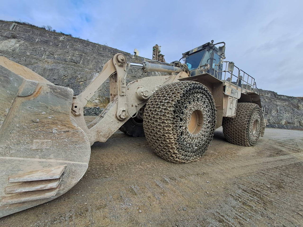 CAT 992K - Încărcător frontal pe pneuri: Foto 1 CAT 992K - Încărcător frontal pe pneuri: Foto 1