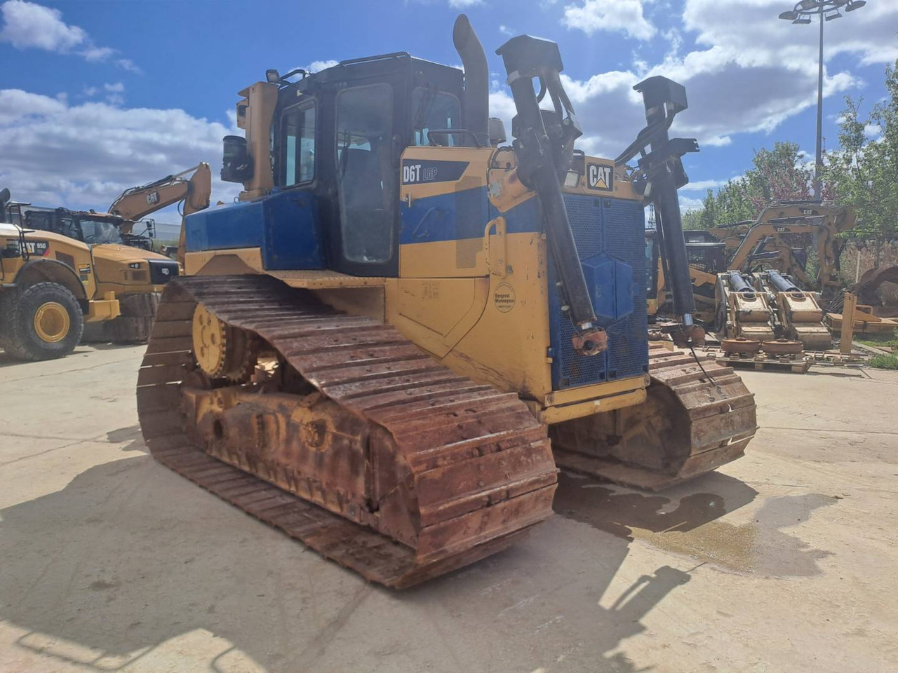 CAT D6TLC LGP - Buldozer: Foto 2 CAT D6TLC LGP - Buldozer: Foto 2