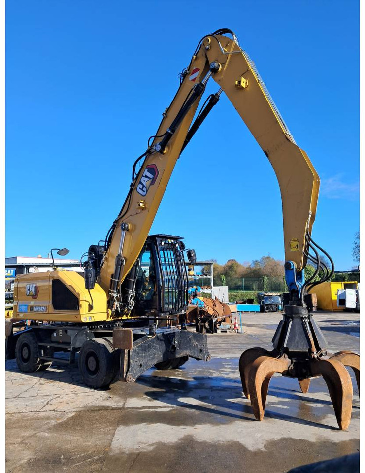 CAT MH3024 - Excavator pe roţi: Foto 1 CAT MH3024 - Excavator pe roţi: Foto 1