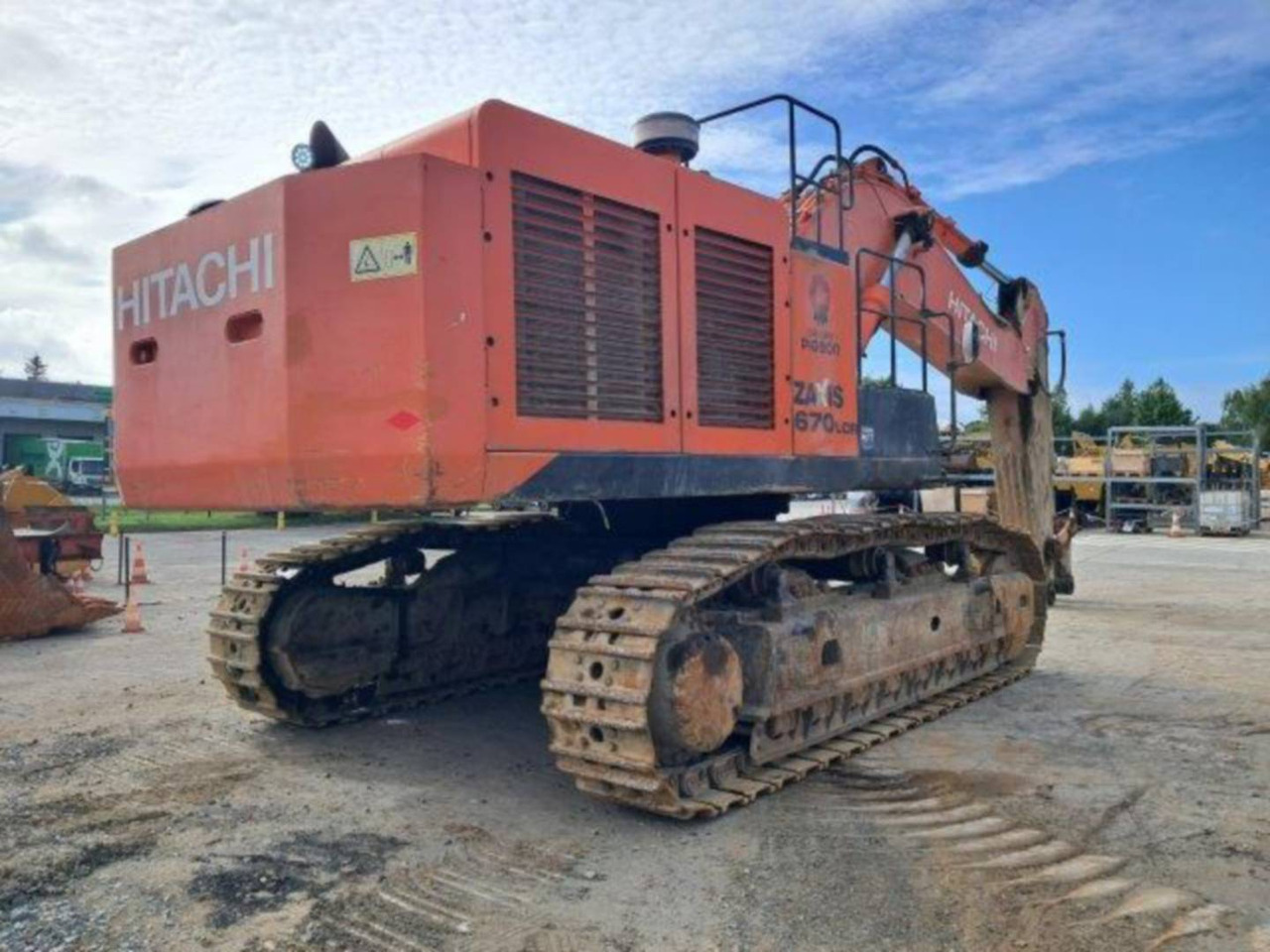 HITACHI ZX 670 45 - Excavator pe şenile: Foto 3 HITACHI ZX 670 45 - Excavator pe şenile: Foto 3
