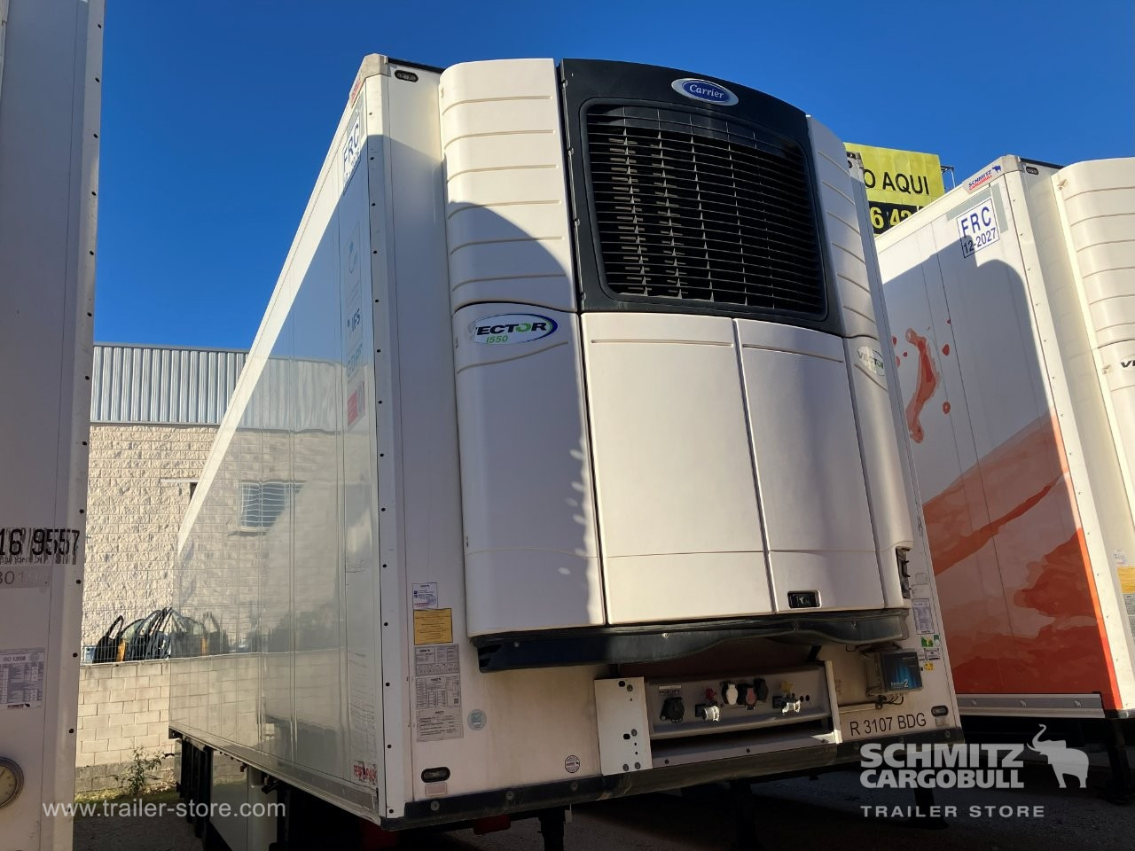 SCHMITZ Semiremolque Frigo Standard Double deck - Semiremorcă izoterma: Foto 1 SCHMITZ Semiremolque Frigo Standard Double deck - Semiremorcă izoterma: Foto 1