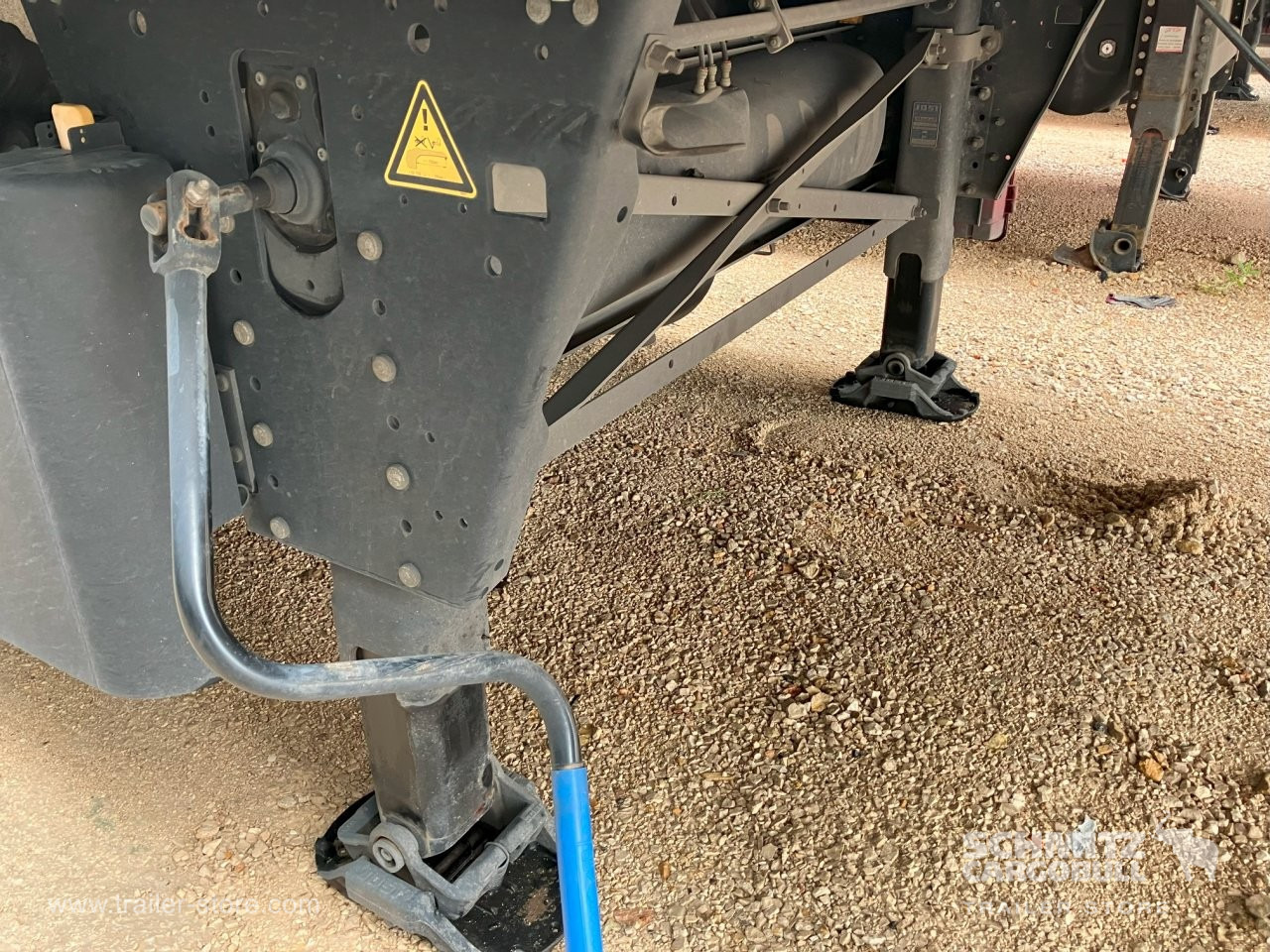 SCHMITZ Semiremolque Frigo Standard - Semiremorcă izoterma: Foto 2 SCHMITZ Semiremolque Frigo Standard - Semiremorcă izoterma: Foto 2