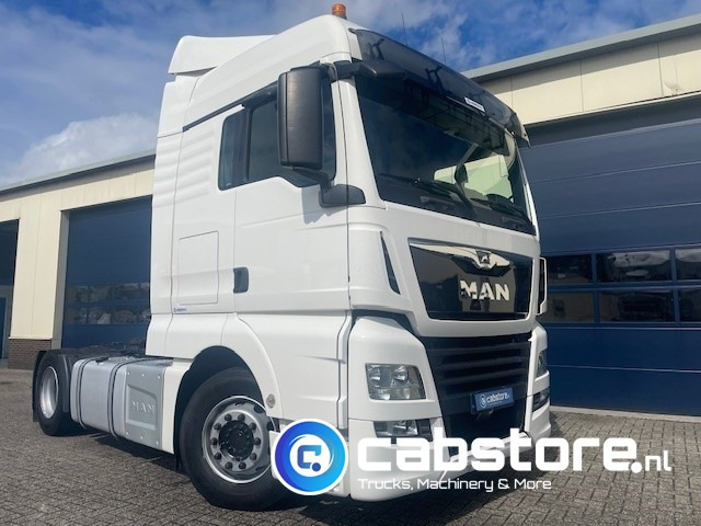 MAN TGX 18.420 4x2 Euro 6 MAN TGX 18.420 4x2 BLS Euro 6 - XLX Cabine - WB 360 - Bouwjaar 2018 - Km 681.675 - Good condition! - Cap tractor: Foto 1 MAN TGX 18.420 4x2 Euro 6 MAN TGX 18.420 4x2 BLS Euro 6 - XLX Cabine - WB 360 - Bouwjaar 2018 - Km 681.675 - Good condition! - Cap tractor: Foto 1