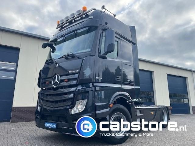 Mercedes-Benz ACTROS 1945 4x2 Euro 5 - Hydraulic unit - Bouwjaar 2013 - km 980.317 - Megaspace - Cap tractor: Foto 2 Mercedes-Benz ACTROS 1945 4x2 Euro 5 - Hydraulic unit - Bouwjaar 2013 - km 980.317 - Megaspace - Cap tractor: Foto 2