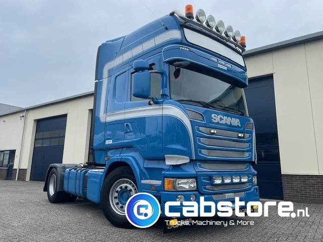 Scania R450 LA4X2MNA Euro 6 Topline Scania R450 LA4X2MNA Euro 6 - Topline - 2 Dieseltanks - Bouwjaar 2015 - Good condition - Cap tractor: Foto 1 Scania R450 LA4X2MNA Euro 6 Topline Scania R450 LA4X2MNA Euro 6 - Topline - 2 Dieseltanks - Bouwjaar 2015 - Good condition - Cap tractor: Foto 1