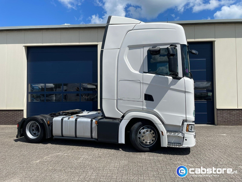 Scania S410 A 4X2 EB Euro 6 - S-Highline - Bouwjaar 2018 - MEGA VOLUME - Km 822.505 - Cap tractor: Foto 3 Scania S410 A 4X2 EB Euro 6 - S-Highline - Bouwjaar 2018 - MEGA VOLUME - Km 822.505 - Cap tractor: Foto 3