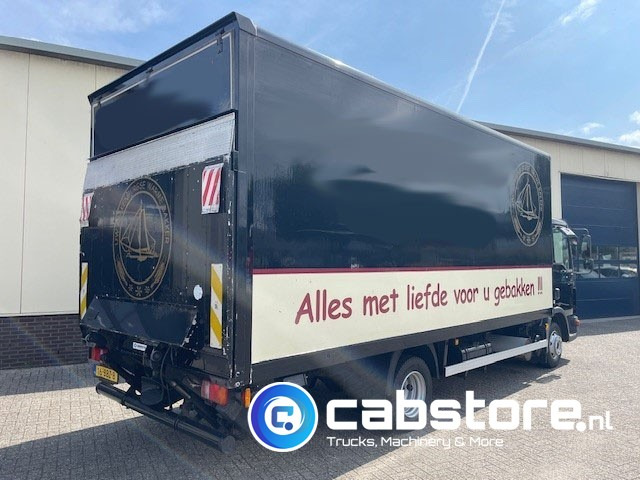 MAN TGL 8.180 4X2 BB Euro 5 - Handgeschakelde versnellingsbak - Laadklep - Bouwjaar 2010 - 3 zitplaatsen - Camion furgon: Foto 5 MAN TGL 8.180 4X2 BB Euro 5 - Handgeschakelde versnellingsbak - Laadklep - Bouwjaar 2010 - 3 zitplaatsen - Camion furgon: Foto 5