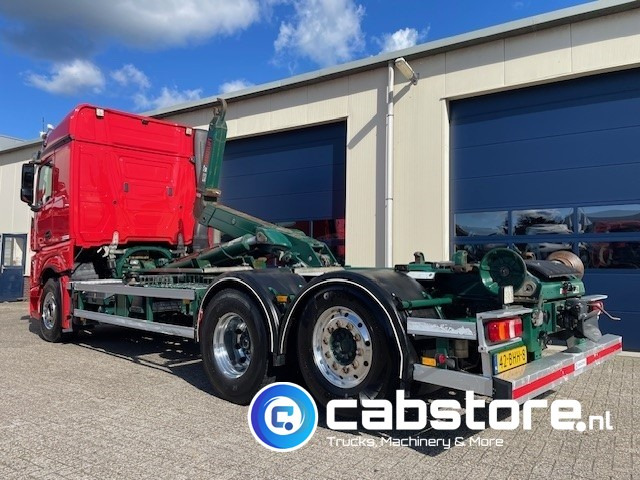Mercedes-Benz ACTROS 2542 6x2 Euro 6 - HIAB-Multilift 26 Ton's Haakarmsysteem - Containerlift -Bouwjaar 2016 - Km 544.497 - Camion cu cârlig: Foto 4 Mercedes-Benz ACTROS 2542 6x2 Euro 6 - HIAB-Multilift 26 Ton's Haakarmsysteem - Containerlift -Bouwjaar 2016 - Km 544.497 - Camion cu cârlig: Foto 4