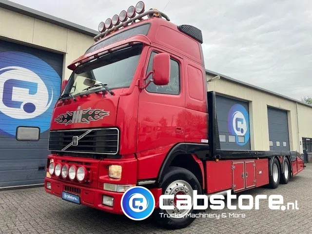 Volvo FH 12.460 6x2R Euro 3 - Oprijwagen - Machinetransporter - Year 2002 - APK tot 11-2025 - MANUAL - NL Truck - Camion transport auto: Foto 1 Volvo FH 12.460 6x2R Euro 3 - Oprijwagen - Machinetransporter - Year 2002 - APK tot 11-2025 - MANUAL - NL Truck - Camion transport auto: Foto 1
