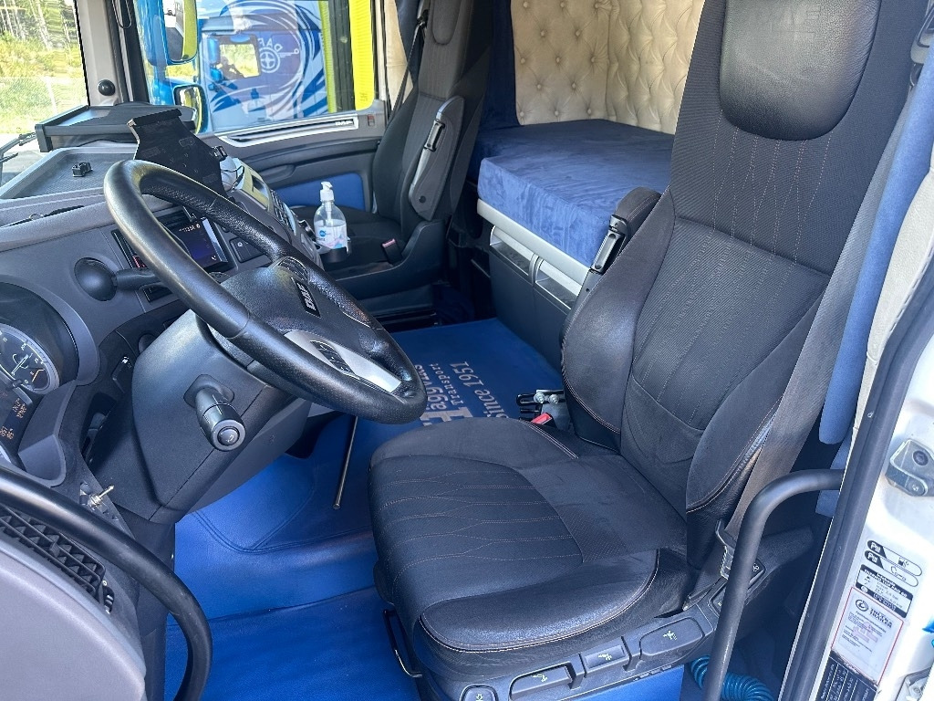 Camion cu cârlig DAF XF 530 6x2*4: Foto 15 Camion cu cârlig DAF XF 530 6x2*4: Foto 15