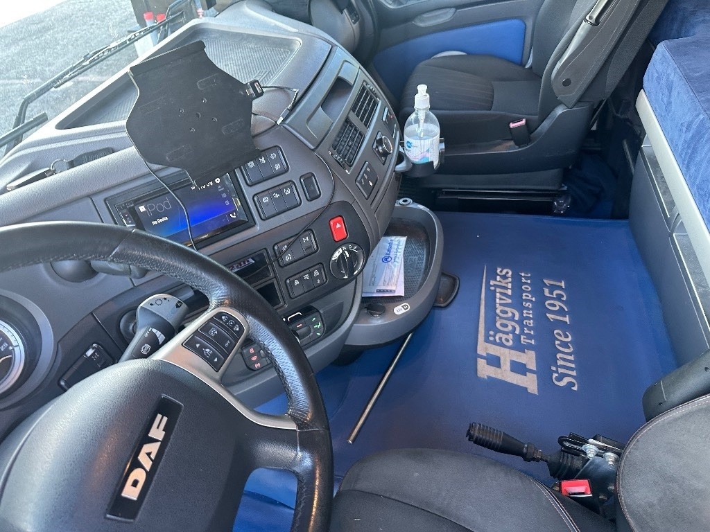 Camion cu cârlig DAF XF 530 6x2*4: Foto 19 Camion cu cârlig DAF XF 530 6x2*4: Foto 19