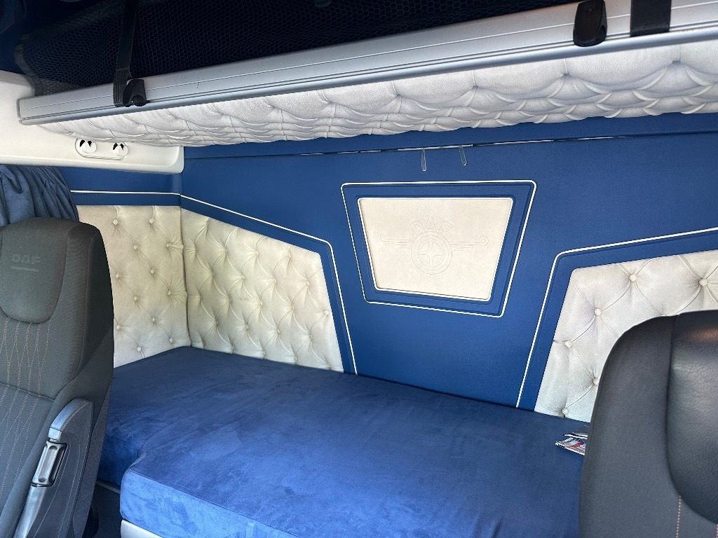 Camion cu cârlig DAF XF 530 6x2*4: Foto 16 Camion cu cârlig DAF XF 530 6x2*4: Foto 16