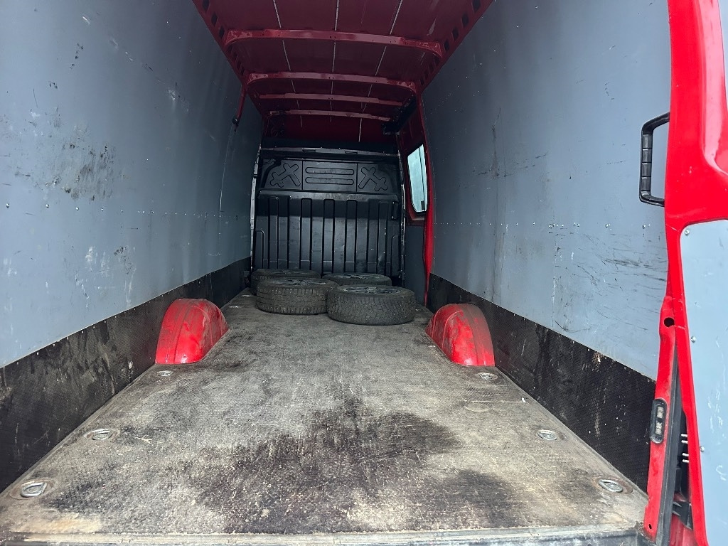 Iveco Daily 35S18A8 16m3 - Dubă: Foto 5 Iveco Daily 35S18A8 16m3 - Dubă: Foto 5