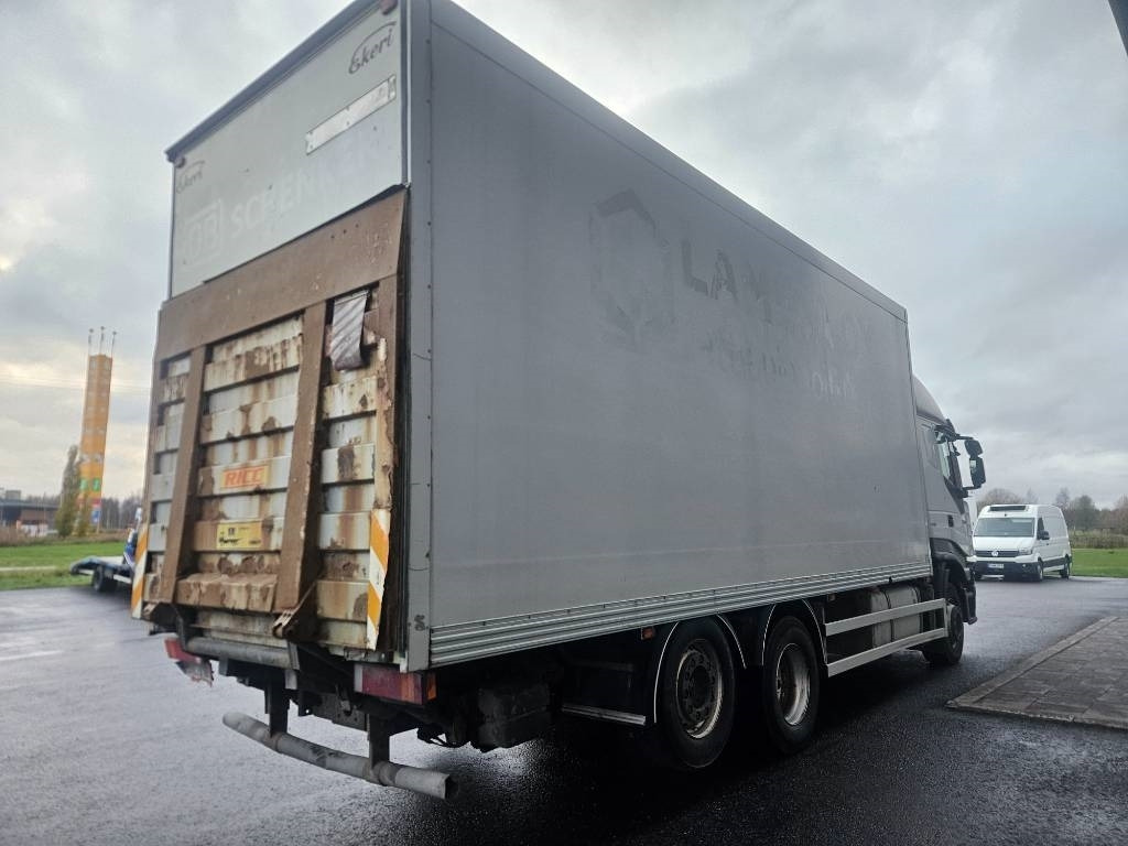 Iveco Stralis 6x2 - Camion furgon: Foto 3 Iveco Stralis 6x2 - Camion furgon: Foto 3
