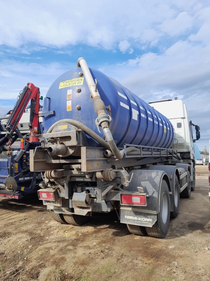 Iveco Stralis X-Way 350X57 - Camion basculantă: Foto 2 Iveco Stralis X-Way 350X57 - Camion basculantă: Foto 2