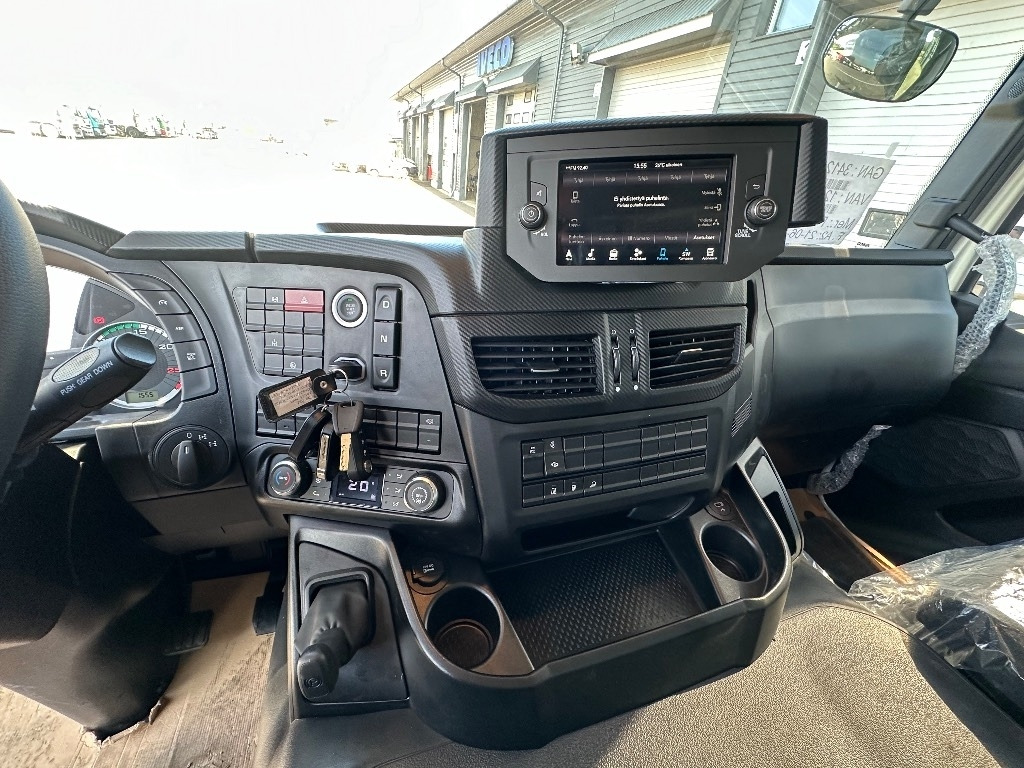 Camion şasiu nou Iveco T-Way 410T510 8x4: Foto 17