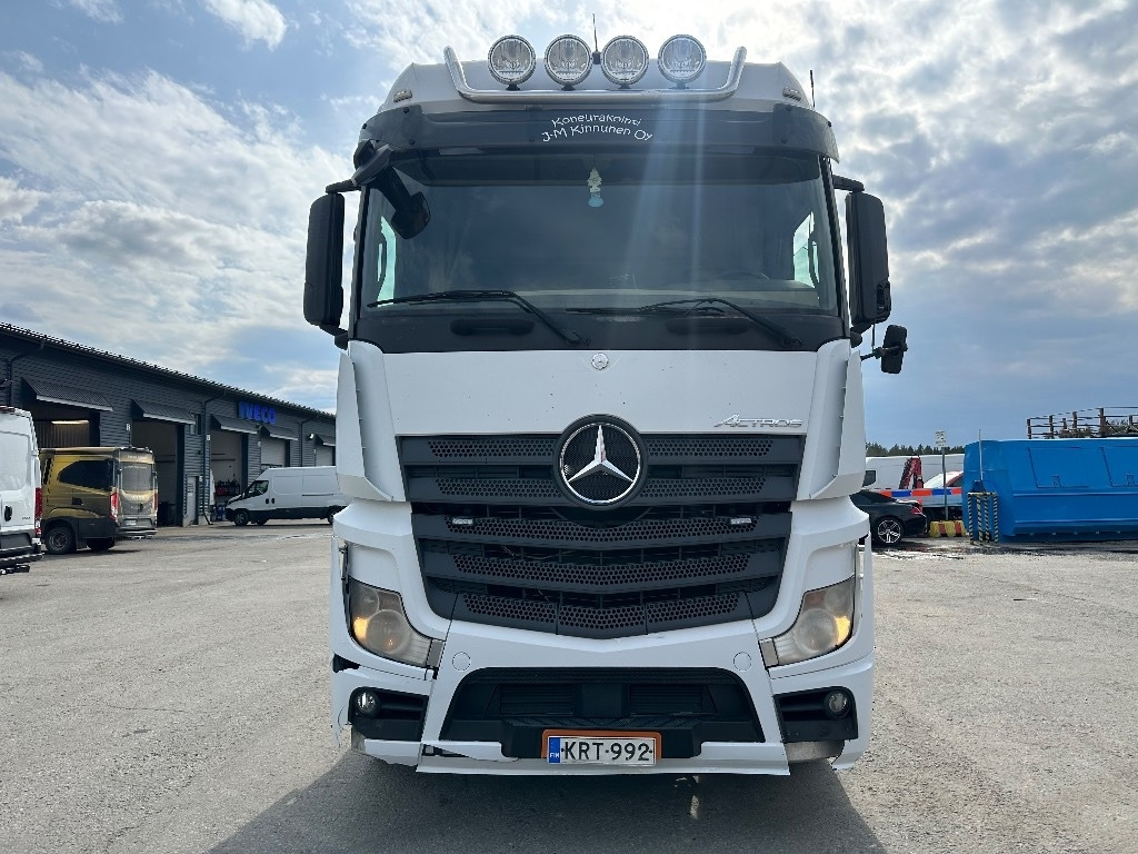 Mercedes-Benz Actros 2551 6x2*4 - Camion cu cârlig: Foto 2 Mercedes-Benz Actros 2551 6x2*4 - Camion cu cârlig: Foto 2