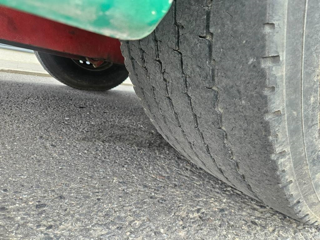 Camion cu macara Mercedes-Benz Actros 2651 Palfinger PK20002: Foto 11