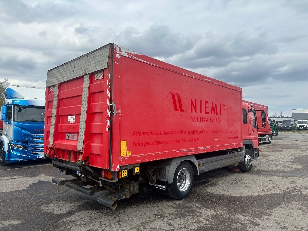 Mercedes-Benz Atego 1324L - Camion furgon: Foto 3 Mercedes-Benz Atego 1324L - Camion furgon: Foto 3