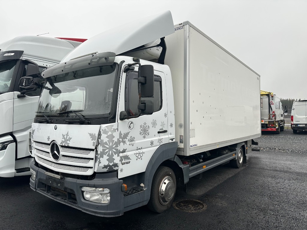 Mercedes-Benz Atego 818 - Camion frigider: Foto 1 Mercedes-Benz Atego 818 - Camion frigider: Foto 1