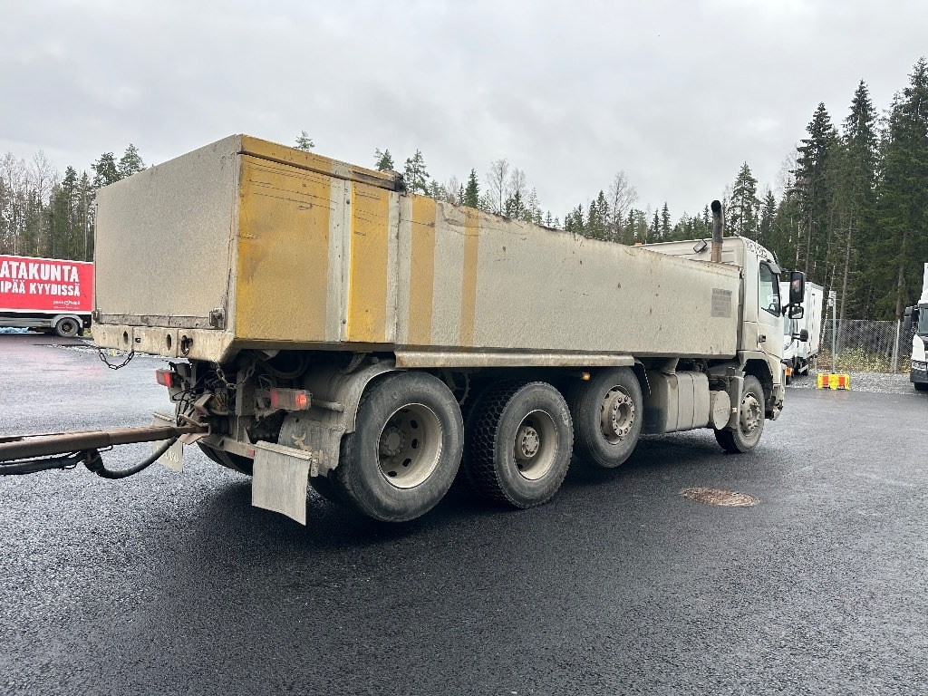 Volvo FH 12 420 8x2 + pv - Camion basculantă: Foto 3 Volvo FH 12 420 8x2 + pv - Camion basculantă: Foto 3