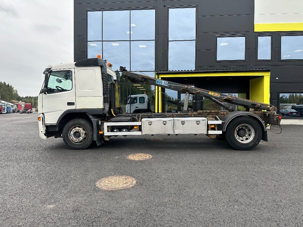 Volvo FM9 4x2 vaijerilaitteilla - Camion container de gunoi: Foto 5 Volvo FM9 4x2 vaijerilaitteilla - Camion container de gunoi: Foto 5