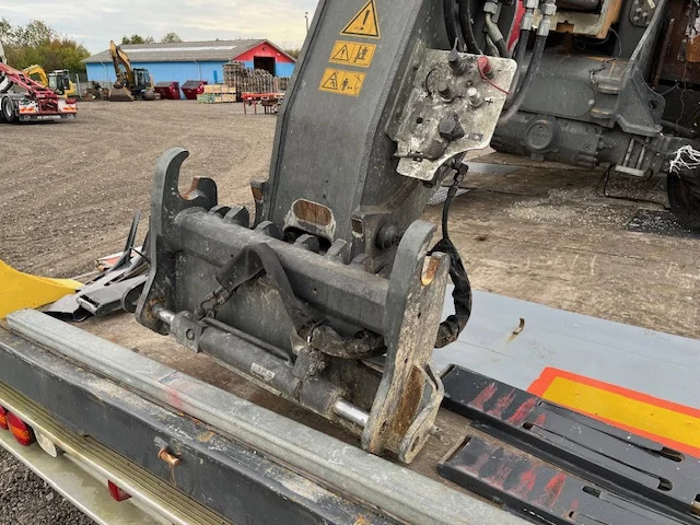 LIEBHERR T55-7S - Stivuitor telescopic: Foto 5 LIEBHERR T55-7S - Stivuitor telescopic: Foto 5