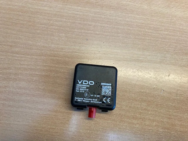 Mercedes A9608200885 – Mercedes ECU DSRC - Calculator de bord pentru Camion: Foto 1 Mercedes A9608200885 – Mercedes ECU DSRC - Calculator de bord pentru Camion: Foto 1