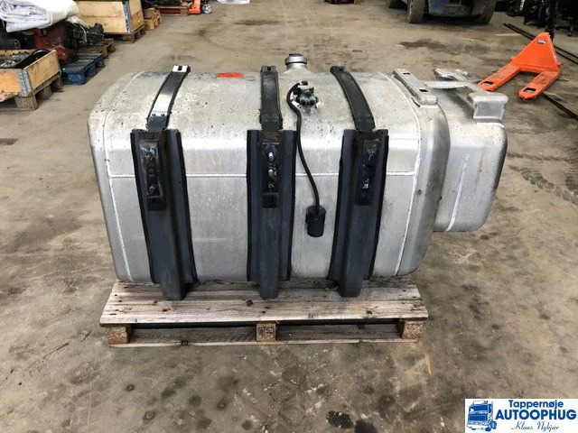 Scania Diesel tank – Fuel tank P/N: 2132702 - Rezervor combustibil pentru Camion: Foto 4 Scania Diesel tank – Fuel tank P/N: 2132702 - Rezervor combustibil pentru Camion: Foto 4