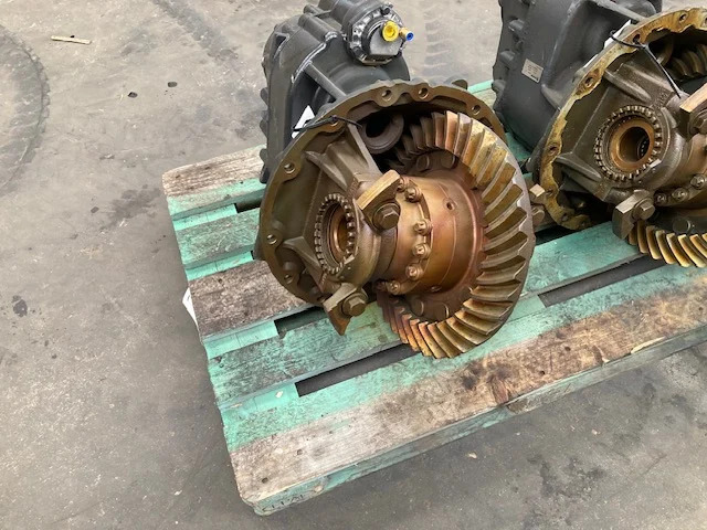 Scania RB662 – 3.07 – Scania 2893438 - Diferențial pentru Camion: Foto 1 Scania RB662 – 3.07 – Scania 2893438 - Diferențial pentru Camion: Foto 1