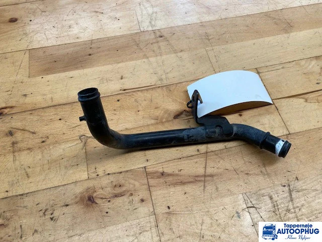 Scania vandrør Scania 2334641 - Motor şi piese pentru Camion: Foto 1 Scania vandrør Scania 2334641 - Motor şi piese pentru Camion: Foto 1