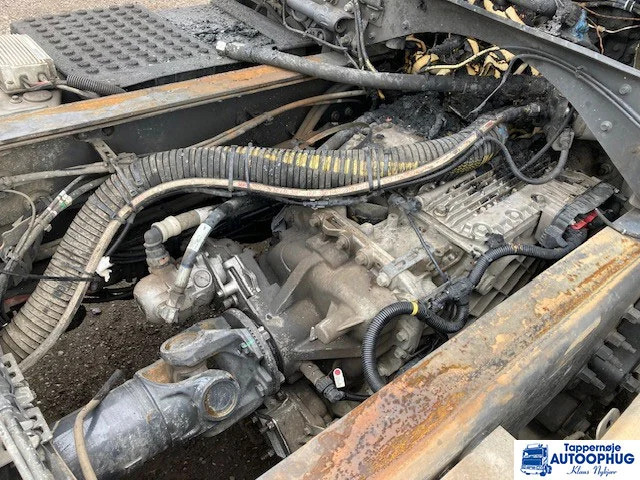 Volvo FH500 TC 8X2 - Camion şasiu: Foto 3 Volvo FH500 TC 8X2 - Camion şasiu: Foto 3