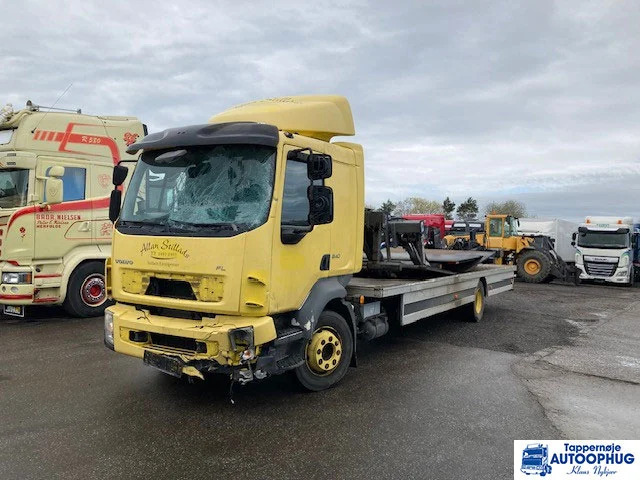 Volvo FL240 - Camion platformă: Foto 1 Volvo FL240 - Camion platformă: Foto 1