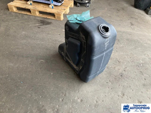 Volvo adblue tank – Volvo 23225656 - Rezervor pentru AdBlue pentru Camion: Foto 2 Volvo adblue tank – Volvo 23225656 - Rezervor pentru AdBlue pentru Camion: Foto 2