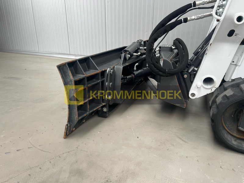 Bobcat Dozerblade 96 6-weg Dozerblad - Lamă: Foto 5 Bobcat Dozerblade 96 6-weg Dozerblad - Lamă: Foto 5