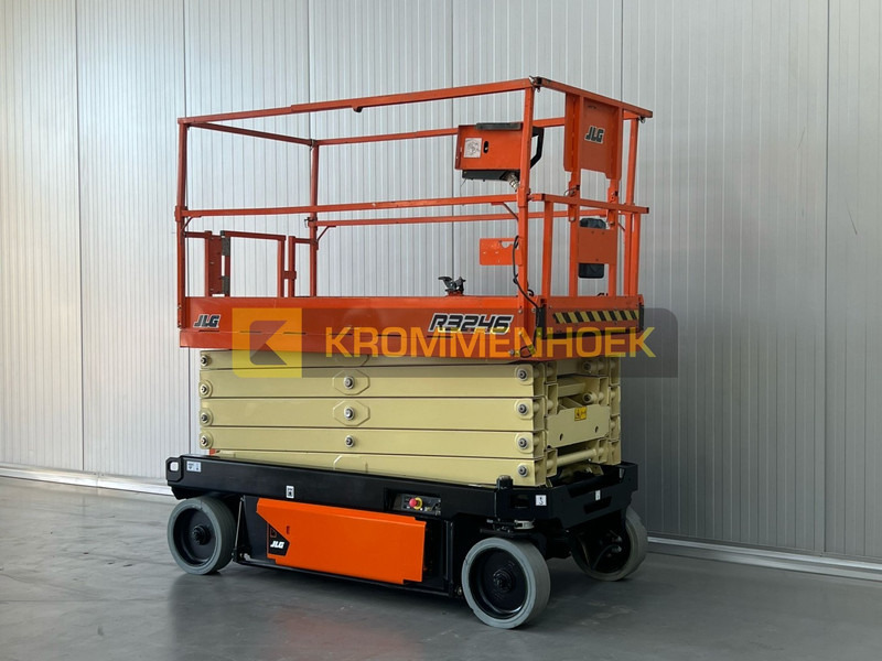 Platforma foarfeca JLG R 3246: Foto 6